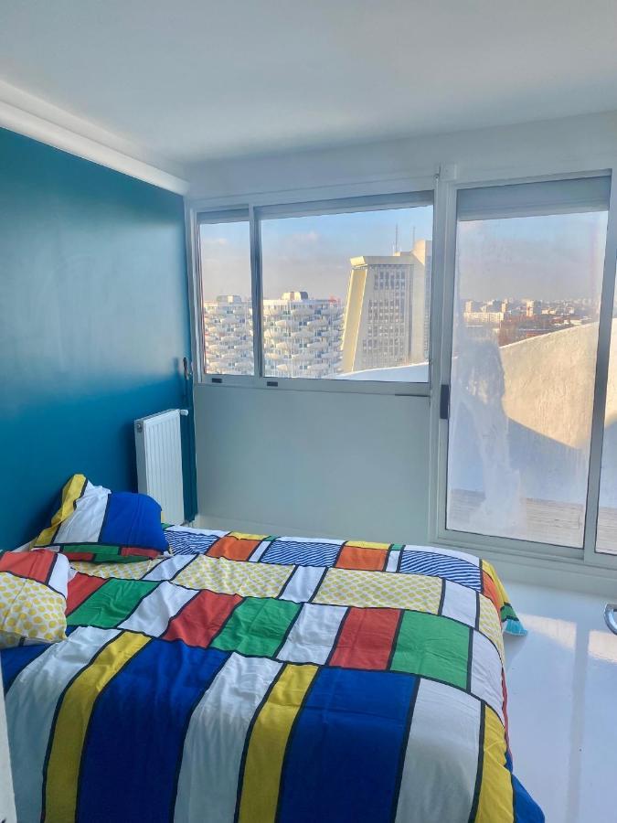 14Eme Et Der Etage "Arty" Avec 2 Chambres Et Vue Panoramique ! クレテイユ エクステリア 写真