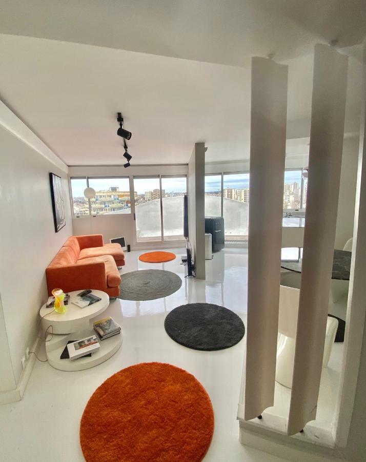 14Eme Et Der Etage "Arty" Avec 2 Chambres Et Vue Panoramique ! クレテイユ エクステリア 写真